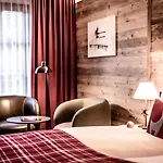 ホテル Kitzhof Mountain Design Resort, 4 Sterne Superior キッツビュール