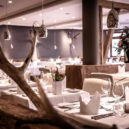 Otel Kitzhof Mountain Design