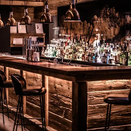 Kitzhof Mountain Design Hotel 5*