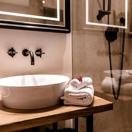 Kitzhof Mountain Design Resort, 4 Sterne Superior 基茨比厄尔