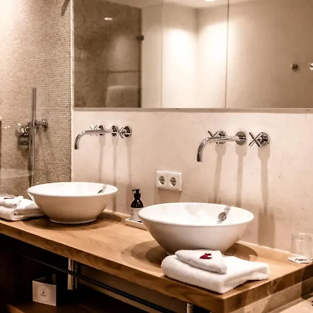 酒店 Kitzhof Mountain Design Resort, 4 Sterne Superior