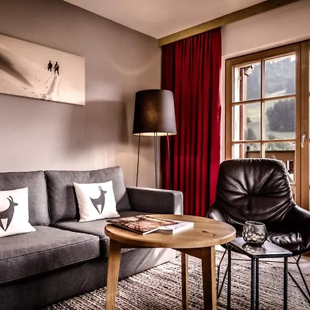 Kitzhof Mountain Design Otel 5*