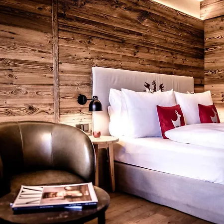 Kitzhof Mountain Design Otel