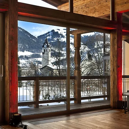 Kitzhof Mountain Design Otel 5*