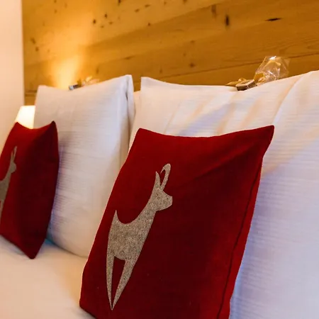 Hotel Kitzhof Mountain Design 5*