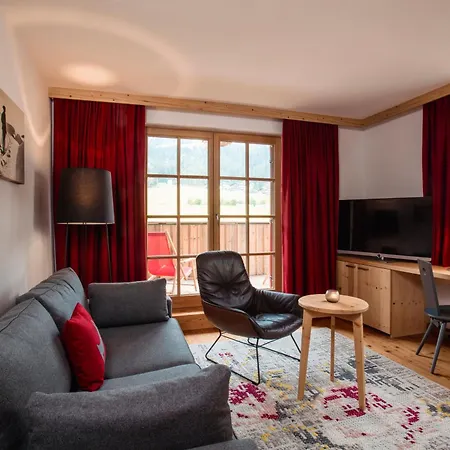 Hotel Kitzhof Mountain Design 5*