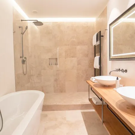 Kitzhof Mountain Design 5*