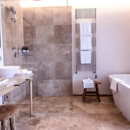 Kitzhof Mountain Design Otel 5*