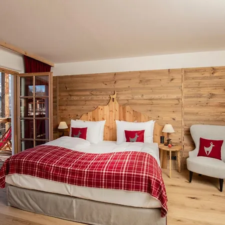 Kitzhof Mountain Design Hotel 5*